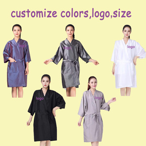 Kimono <span class=keywords><strong>Unisex</strong></span> Antimacchia con Logo Personalizzato, Maniche Lunghe, Impermeabile, per Parrucchieri, Estetisti, Clienti di Spa e Saloni di Bellezza - Product Image 2