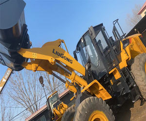 Chargeur sur pneus 5 tonnes CLG856H de marque Liugong d'occasion Chargeur frontal 5 tonnes CLG860h CLG835h de 3 tonnes Liugong d'occasion - Product Image 3