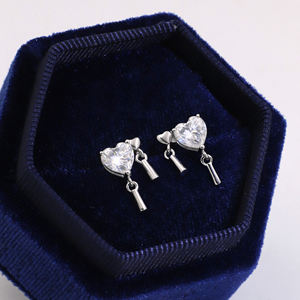 Tianyu Gems <b>Silver</b>-plated Gold Classic, Stylish, Sweet Style <b>Heart</b>-shaped Tassel Moissanite Stud <b>Earrings</b> - Product Image 4