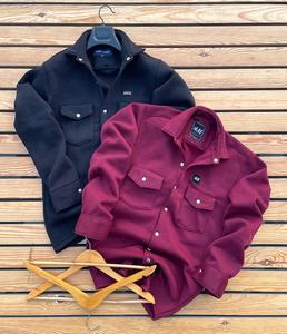 Surlieuse en coton tissé perlé, unie, à double poche, décontractée, boutonnée, à manches longues, style streetwear vintage pour homme, automne - Product Image 3