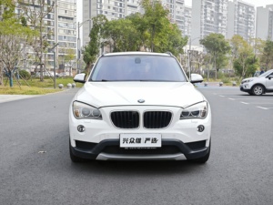 <span class=keywords><strong>BMW</strong></span> <span class=keywords><strong>X1</strong></span> <span class=keywords><strong>SDrive18i</strong></span> 2013, Modelo Líder, Asequible, para Adultos, Volante a la Izquierda, SUV de 5 Plazas con Techo Panorámico - Product Image 2