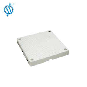 Vulcanized <strong>Rubber</strong> Reflective Speed Hump for <strong>Pedestrian</strong> Crossing <strong>Islands</strong> - Product Image 3