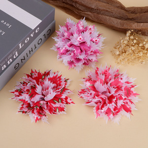 Fleurs en tissu faites à la main à imprimé floral Camélia 8,5 cm pour corsages, accessoires capillaires et décorations vestimentaires - Product Image 2