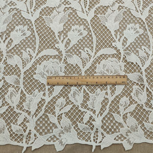 Tissu de dentelle de broderie de fil à plis floraux nouveau Style pour les robes de soirée nuptiales vêtements et sacs décorations - Product Image 3
