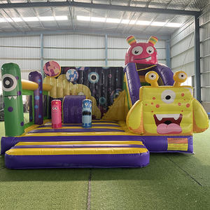 Structure gonflable combinée sur mesure pour événements et locations – Hupfburg gonflable pour fêtes - Product Image 1