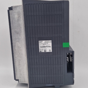 อุปกรณ์ไฟฟ้าไดรฟ์ MDS-DH2-CV-300 ของญี่ปุ่น ชุดไดรฟ์ MDS-DH2-CV-300 - Product Image 2
