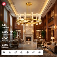 Lustre suspendu LED moderne de luxe nordique, réglable en hauteur, multi-lumières, à intensité variable, avec cadre en cuivre rond et abat-jour en verre