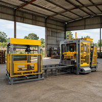 Machine automatique de fabrication de blocs emboîtables QT8-15 pour la construction routière