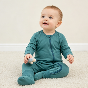 Nouvelle Combinaison Bébé en Bambou, Tenue Une Pièce Personnalisée pour Nouveau-né, Couleur Unie, Tissu Tricoté en Gros pour Bébés Garçons et Filles - Product Image 1