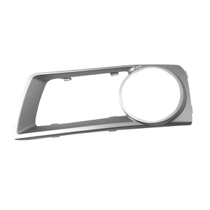 Bmw X6 E71 - Garnitures de feux antibrouillard argentées - Cache de calandre avant - 51117312595 - Gauche et droite - Compatible - Product Image 3