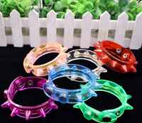 Bracelet à ongles longs scintillants LED de formes créatives Bracelet de différentes couleurs pour fournitures de fête promotionnelles