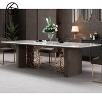 Table à manger rectangulaire en marbre italien de luxe avec structure en acier inoxydable, ensemble de 8 chaises pour usage hôtelier