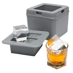 Seau à glaçons transparent en silicone de marque YCS, vente en gros d'usine, résistant au four, facile à démouler, pour whisky - Product Image 1