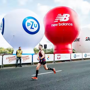 Tentspace Oxford tela bola inflable aire apretado globo de tierra inflable al aire libre <span class=keywords><strong>voleibol</strong></span> inflable para evento de promoción - Product Image 1