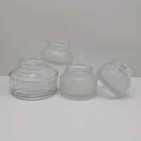 Pot cosmétique de haute qualité 15g 30g 50g 100g en verre dépoli transparent à épaule inclinée avec couvercle en bambou