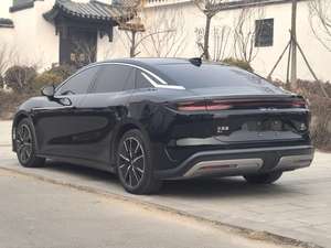 Voitures d'occasion <span class=keywords><strong>BYD</strong></span> Auto Budget 2025 <span class=keywords><strong>BYD</strong></span> <span class=keywords><strong>Han</strong></span> L <span class=keywords><strong>EV</strong></span> RWD Véhicule électrique pur à énergie nouvelle 4 portes 5 places Voiture presque neuve en stock à vendre - Product Image 4