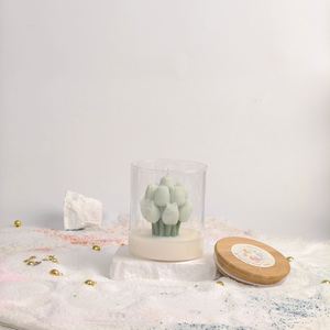 Vela Aromática Artesanal de Lujo en Frasco de Vidrio con Forma de Tulipán, Cera de Soya, Regalo Romántico para San Valentín o Bodas - Product Image 3