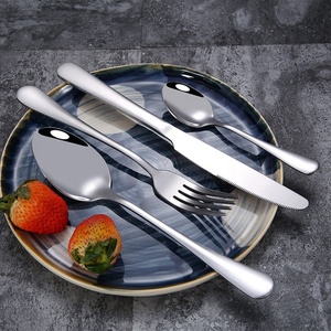 Coffret Cadeau d'Affaires Hôtelier Europé<span class=keywords><strong>en</strong></span> 1010 – Ensemble de Couverts <span class=keywords><strong>en</strong></span> Acier Inoxydable 24/16 Pièces dans Boîte <span class=keywords><strong>en</strong></span> <span class=keywords><strong>Bois</strong></span> Dorée pour Usage Domestique – <span class=keywords><strong>Vaisselle</strong></span> Occidentale - Product Image 2