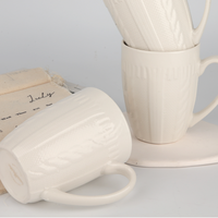 Restants de stock tasse défectueuse lave-vaisselle micro-ondes micro-ondes tasses à café en céramique gaufrée avec poignée