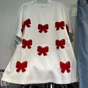 เสื้อยืดสีขาวติดโบว์<span class=keywords><strong>แดง</strong></span>ขนาด<span class=keywords><strong>ใหญ่</strong></span>พิเศษ GX + กางเกงยี<span class=keywords><strong>น</strong></span>ส์ขากว้างประดับเพชรผ้าตาข่าย - <span class=keywords><strong>ชุด</strong></span>ฤดูร้อนปี 2025 - Product Image 6