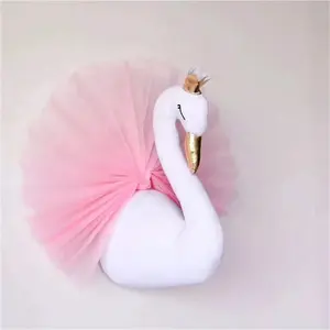 Beliebte Plüsch gefüllte schöne Schwan dekorieren Spielzeug mit rosa Spitzen kleid