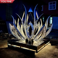 YOUFINE Sculpture de fleur de Lotus en acier inoxydable en métal d'art extérieur avec lumière