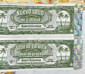 Étiquette verte de haute qualité pour boîte à cigares cubains faits à la main, support OEM pour étiquettes vertes, codes personnalisés, autocollant tampon vert - Product Image 1
