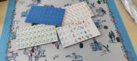 Set Mahjong Amerika Bertema Koboi Barat Mewah, Ubin Akrilik Portabel Ramah Lingkungan dan Tahan Lama untuk Hiburan dan Hadiah