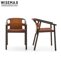 Meubles WISEMAX meubles de maison minimalistes modernes lumière luxe cadre en bois de frêne selle chaise de salle à manger en cuir pour salle à manger hôtel