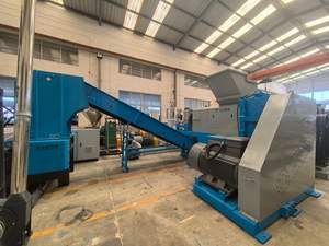 Machine de recyclage automatique de déchets plastiques Horserider 1000 kg/h avec système de pré-lavage et d'essorage à commande PLC - Product Image 1