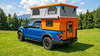 Casa Rodante Desplegable para Camioneta Ford F150, 3 Camas, Techo Elevable, con Ducha, Inodoro, Cocina y Energía Solar