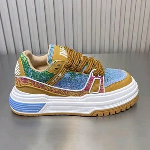 Lujosos zapatos deportivos para hombres, logotipo de marca de diseñador, parte superior plana de cordones finos, tendencias de moda transpirables de alta calidad para hombres y mujeres - Product Image 4