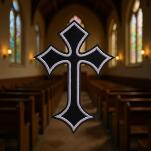 Toppa in feltro ricamata a croce cristiana termoadesiva per accessori di abbigliamento - Product Image 2