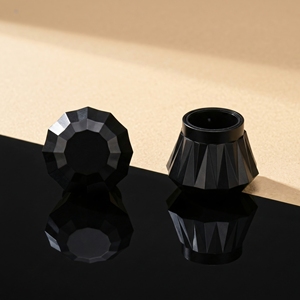 Tapa de Botella de Perfume Industrial de Plástico Duradero con Forma Personalizada, 15 Orificios, Sellado Suave para Envases Cosméticos - Product Image 4