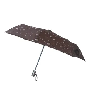 Chinesischer Hersteller Factory Custom 190T Pongee Stoff Regen falten Automatisch tragbar 3-fach Regenschirm für den Außenbereich