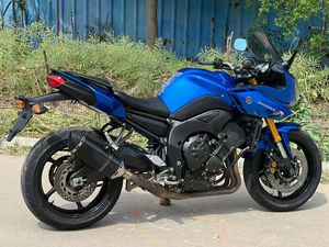 <span class=keywords><strong>Yamaha</strong></span> FZ8S |   800cc 4 cilindros |   Motor <span class=keywords><strong>R1</strong></span> |   Excelente Manejo y Valor, 180 km/h - Product Image 2