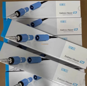 หัววัดวัดค่า pH/ORP รุ่น CPS11E-BA7BAA2 ของ Endress+Hauser แบบกระจก ทนทานระดับ IP68 สำหรับอุตสาหกรรมอัตโนมัติ  ใช้กับน้ำและสารเคมี - Product Image 1