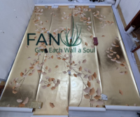Papier peint brodé à la main avec des feuilles de ginkgo dorées, fond en feuille d'or, revêtement mural intérieur