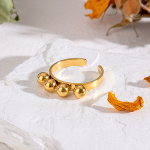 แหวนสแตนเลสสตีลชุบทอง 18k ขัดเงา รูปทรงกลม ดีไซน์เรขาคณิต เครื่องประดับสำหรับทุกเพศ เหมาะสำหรับทุกโอกาส - Product Image 4