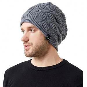 Vente en gros de bonnets tricotés d'hiver à la mode Chapeau unisexe en acrylique pour garder la chaleur avec doublure en peluche - Product Image 5