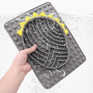 2025 Eco-Friendly Silicone <b>Dog</b> Lick <b>Mat</b> with Secure Suction Cup for Puppies and Adult <b>Dogs</b> - Product Image 4