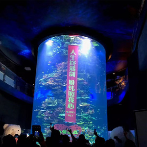 Fabrieksdirecte verkoop op maat gemaakte grote cilindrische acryl tanks voor aquaria, visbakken ontwerp en installatie - Product Image 2