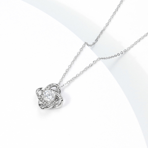 Collier pendentif en zircon brillant avec trèfle à quatre feuilles cadeau en acier inoxydable à la mode pour fille meilleure amie Style étoile éternelle - Product Image 3