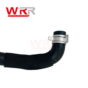 ท่อยางคุณภาพสูง WRR สำหรับรถเบนซ์ W204 C250 รุ่น 2048306696 สำหรับระบบน้ำหล่อเย็น วัสดุยาง ใช้กับเครื่องยนต์ ชุดทำความร้อน หม้อน้ำ ท่อส่งลมร้อน ท่อส่งลมกลับ - Product Image 6