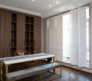 Volets en bois et en aluminium multi-pliants pour fenêtres et portes, intérieur et extérieur, sur mesure - Product Image 1
