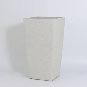 Vasi e Fioriere in Plastica Stile Antico con Texture in Gesso Nascosta, Adatti per Uso Interno, Vendita Diretta dalla Fabbrica - Product Image 6