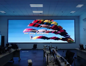 P2.6 Full Color Indoor rental Advertising Curved Digital Mobile Flexible <b>Window</b> LED Display <b>Screen</b> - Product Image 2