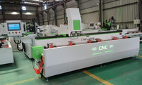 Mesin Pembuat Jendela dan Pintu Otomatis Kepala Ganda 3000mm, Mesin CNC Penggilingan Logam untuk Pengeboran Lubang Engsel Profil Aluminium dan PVC