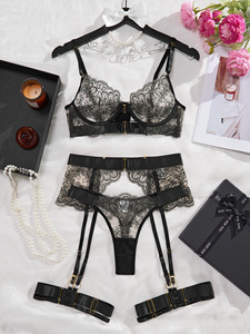 Ensemble de lingerie sexy pour femmes, soutien-gorge et culotte en dentelle avec <span class=keywords><strong>jarretière</strong></span> et anneau de jambe, tenue romantique et transparente Bilizna - Product Image 5