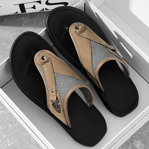 Chanclas de Verano para Hombre, Punta Abierta, Suela de EVA, Forro de Malla Transpirable, Pantuflas para Exteriores con Decoración de Hebilla - Product Image 1